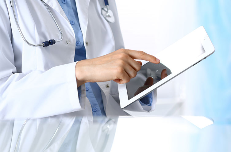 فحص العمالة المنزلية